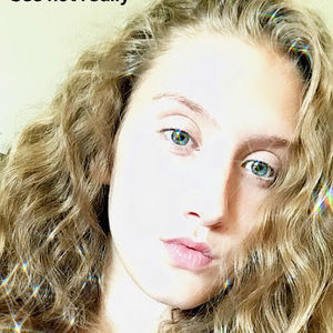 Meet your Posher, Maliya